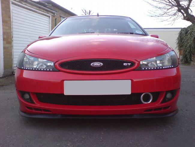 Predtym MONDEO mk3 2003 18 16V ZETEC 125bhp hatch Mondeo mk2 16 16V