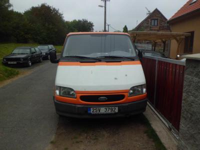 Ford transit v